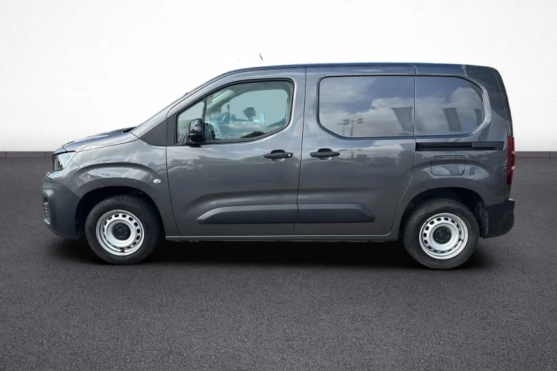 Image secondaire du véhicule 4