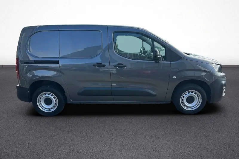 Image secondaire du véhicule 8