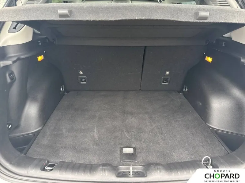 Image secondaire du véhicule 9