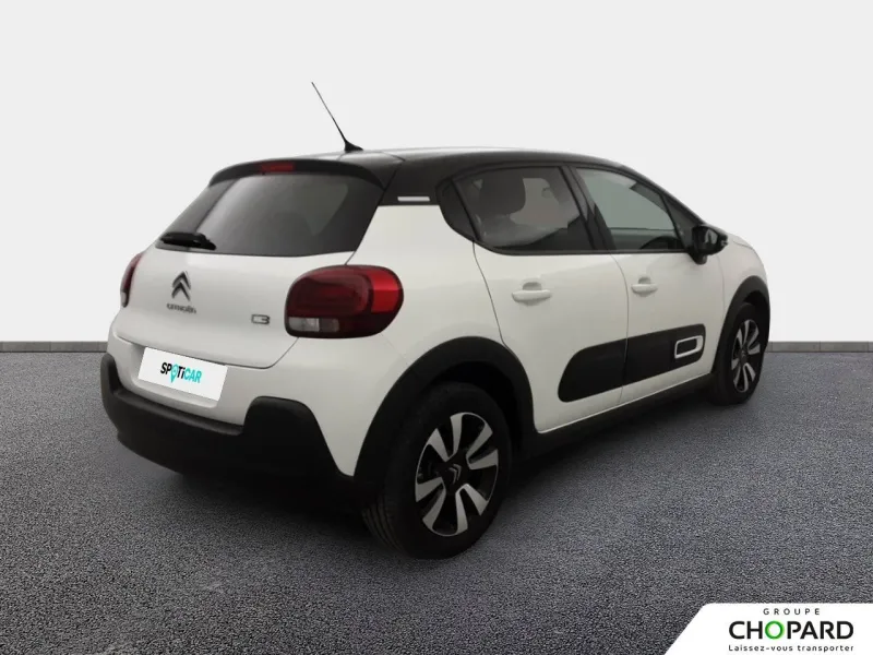 Image secondaire du véhicule 9