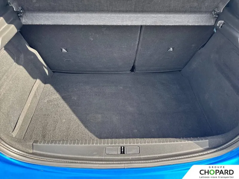 Image secondaire du véhicule 9