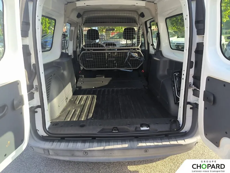 Image secondaire du véhicule 7