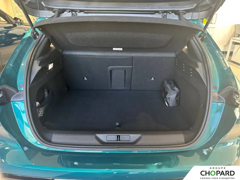 Image secondaire du véhicule 9