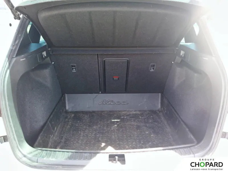 Image secondaire du véhicule 9