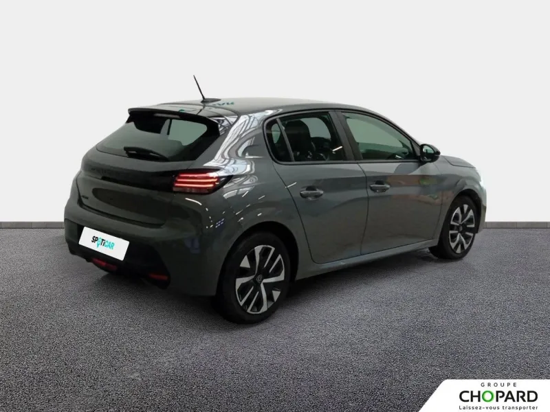 Image secondaire du véhicule 9