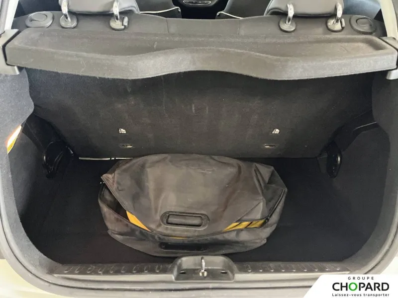 Image secondaire du véhicule 7