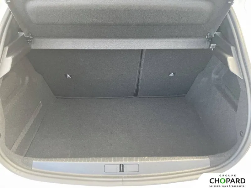 Image secondaire du véhicule 7