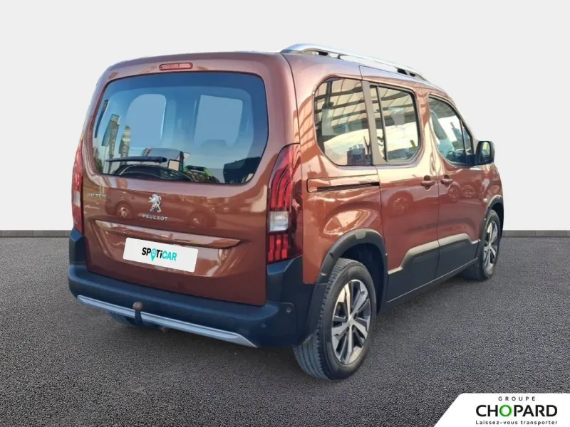 Image secondaire du véhicule 9