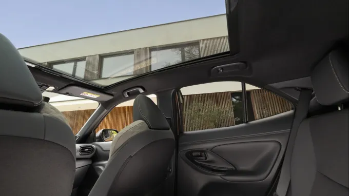 Toyota Yaris Cross : Toit panoramique