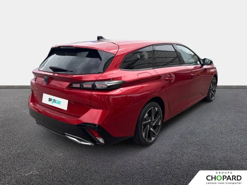 Image secondaire du véhicule 4