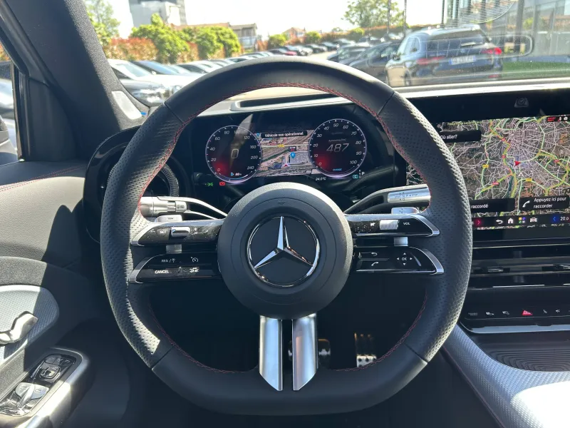 Image secondaire du véhicule 8