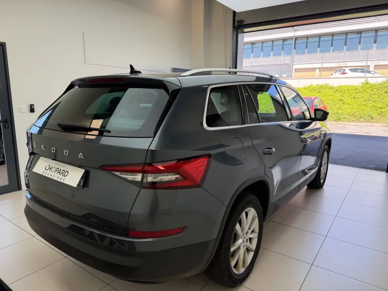 Image secondaire du véhicule 8