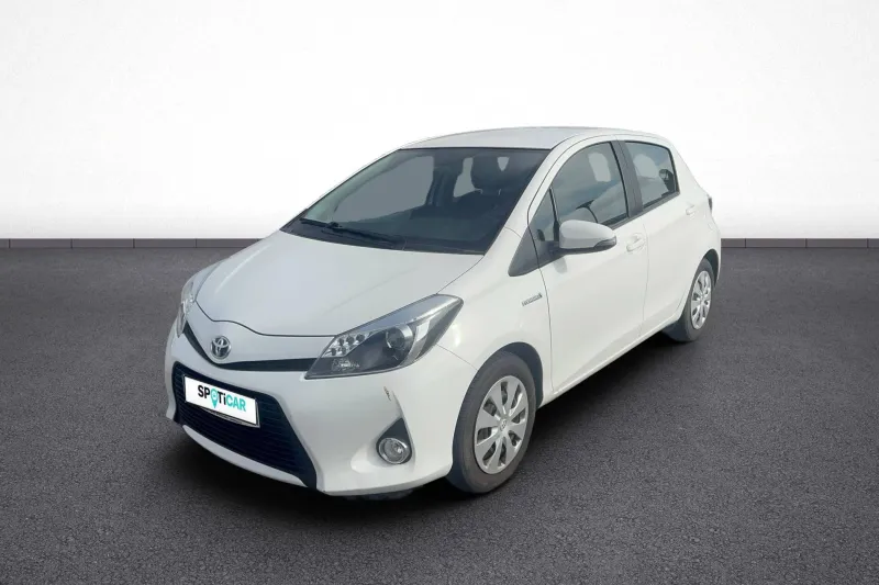 Toyota-YARIS HYBRIDE BUSINESS-d'occasion chez Peugeot Montélimar