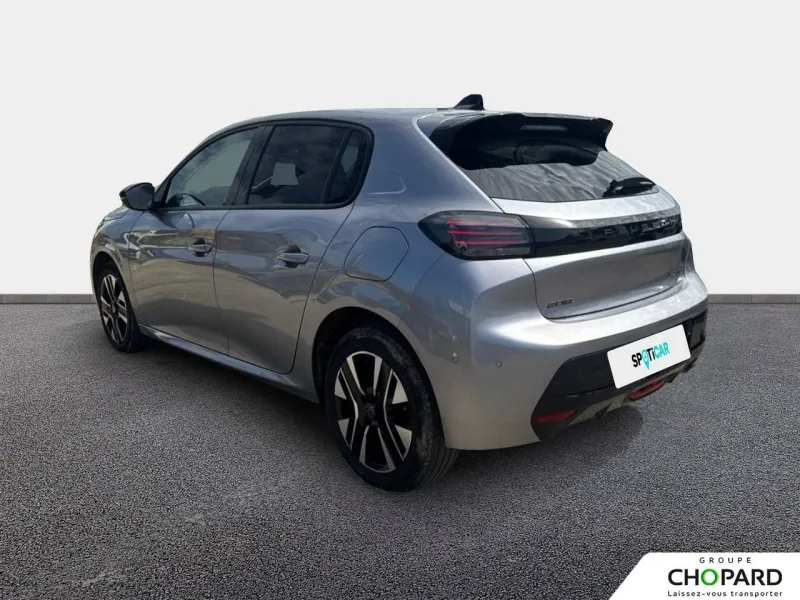 Image secondaire du véhicule 4