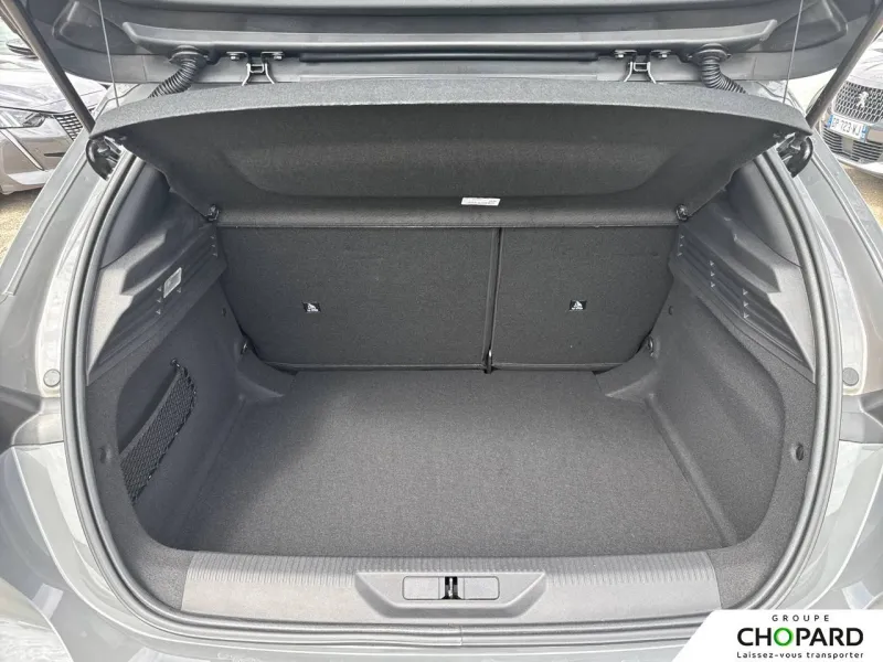 Image secondaire du véhicule 9