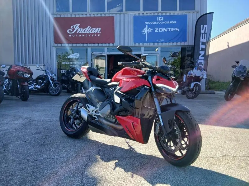 Ducati-Streetfighter-d'occasion chez Indian Motorcycle Dijon
