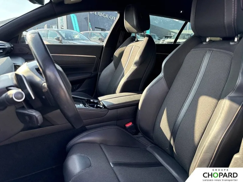 Image secondaire du véhicule 12