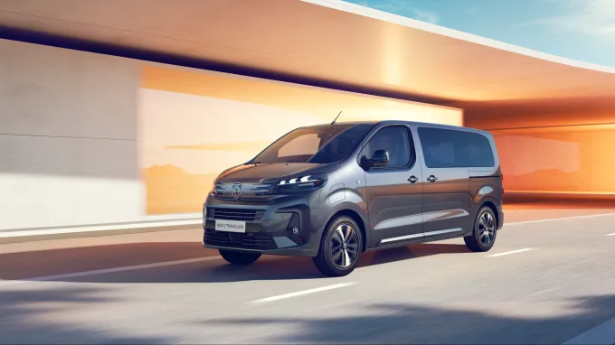 Peugeot traveller : profil