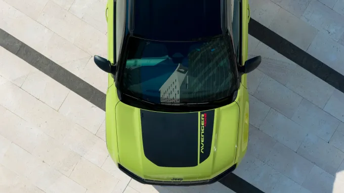 Jeep Avenger 2026 : vu de haut