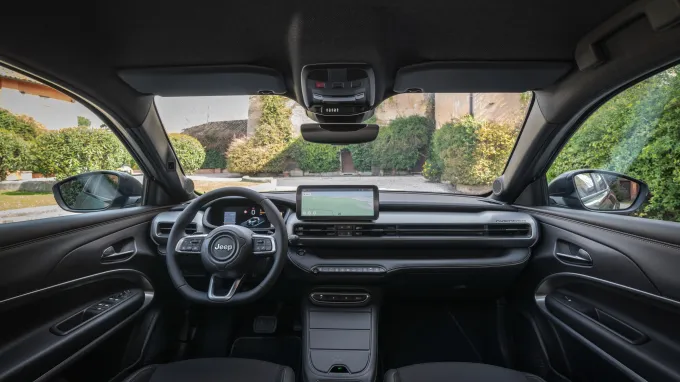 Jeep Avenger 2026 : Planche de bord