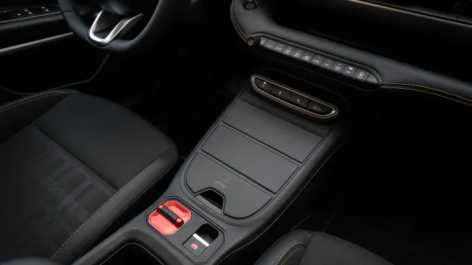 Jeep Avenger 2026 : Console centrale