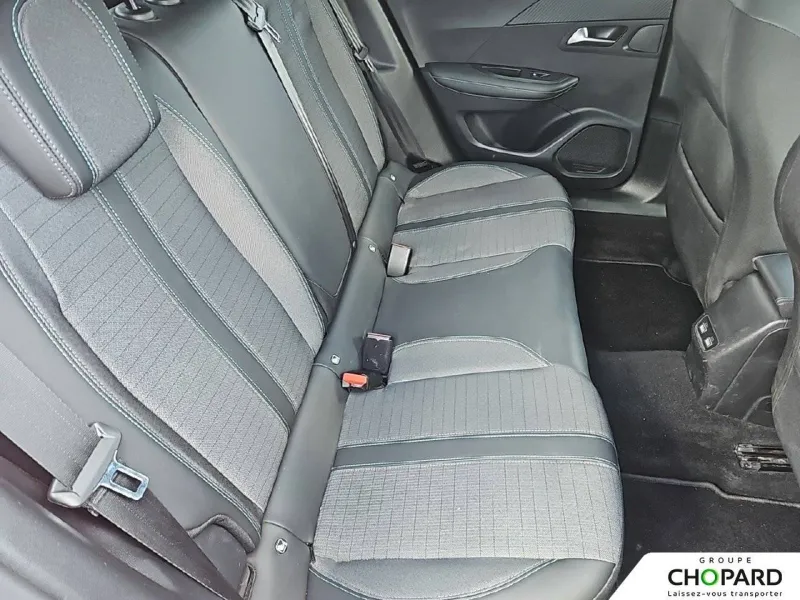 Image secondaire du véhicule 21