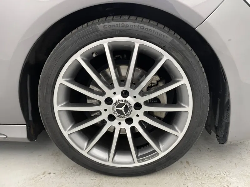 Image secondaire du véhicule 14