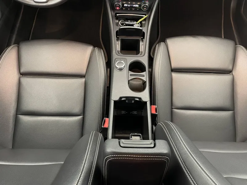 Image secondaire du véhicule 31