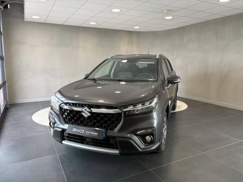 Suzuki-S-CROSS-S-Cross 1.5 Dualjet Allgrip Hybrid Auto Suzuki-S-CROSS-d'occasion chez BYD Bourg-en-Bresse