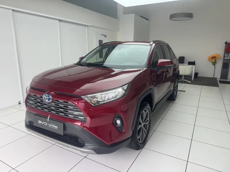 Toyota-RAV4 HYBRIDE MY22-d'occasion chez BYD Dijon