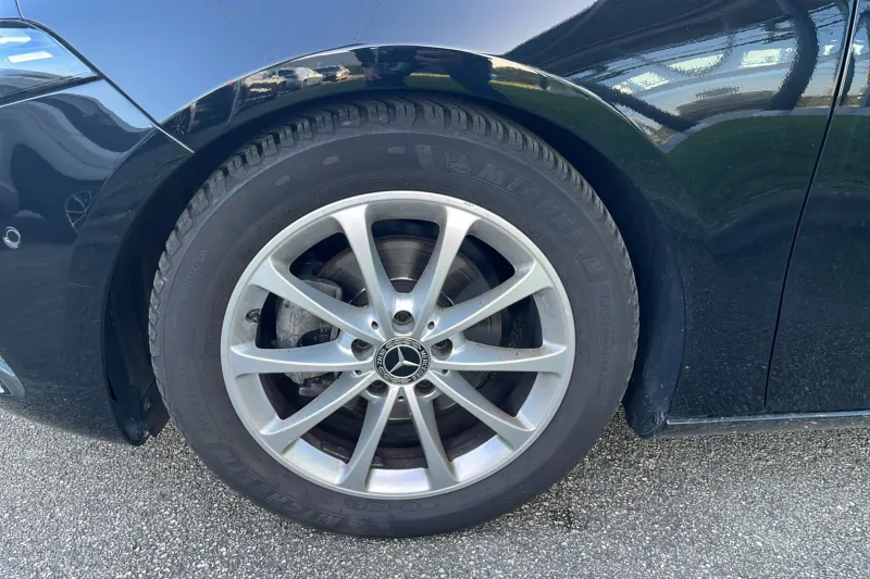 Image secondaire du véhicule 14