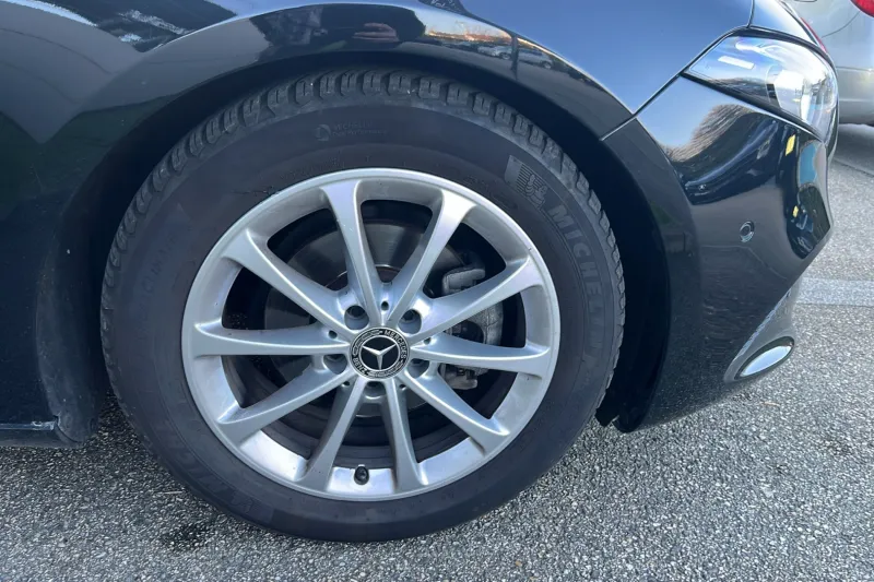 Image secondaire du véhicule 15