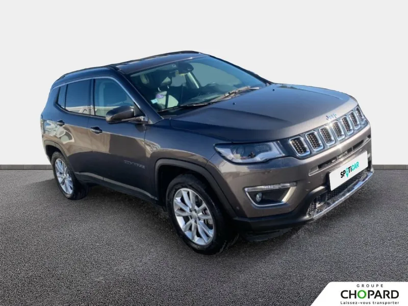 Image secondaire du véhicule 4