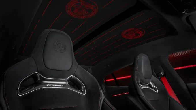 Mercedes AMG GT Coupé 4 portes électrique : toit vitré