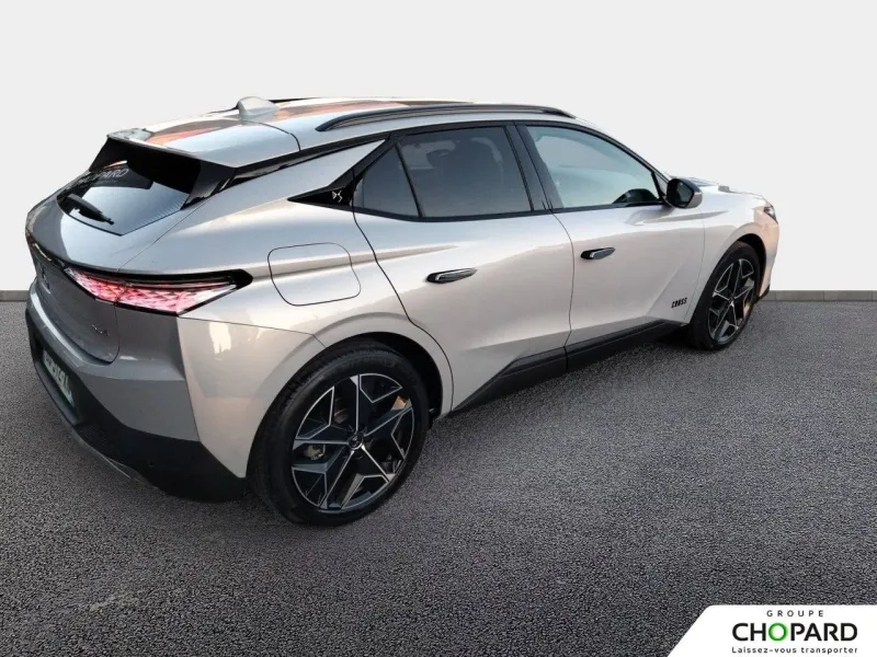 Image secondaire du véhicule 9