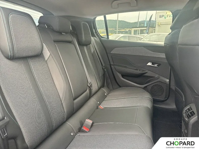 Image secondaire du véhicule 21