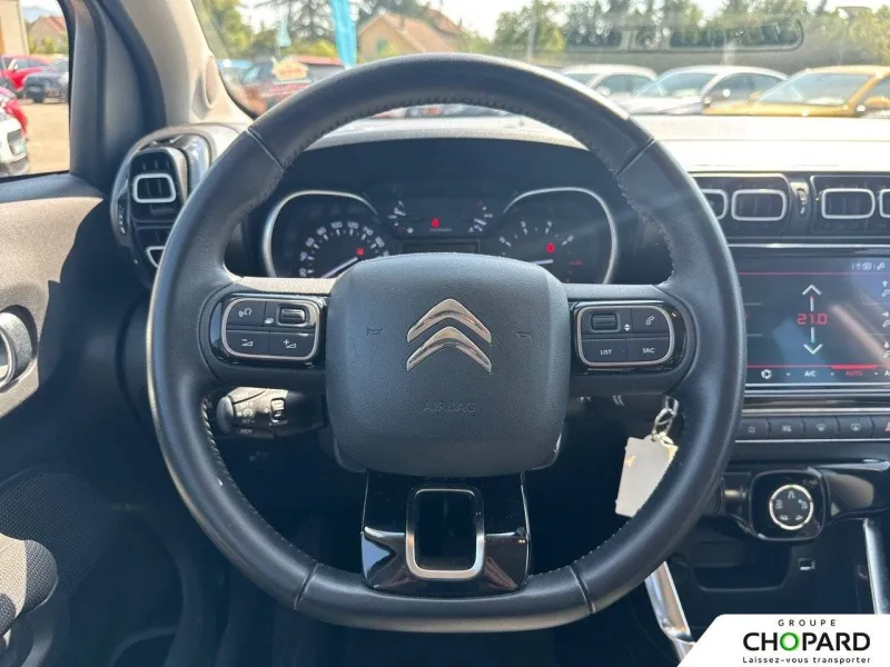 Image secondaire du véhicule 17