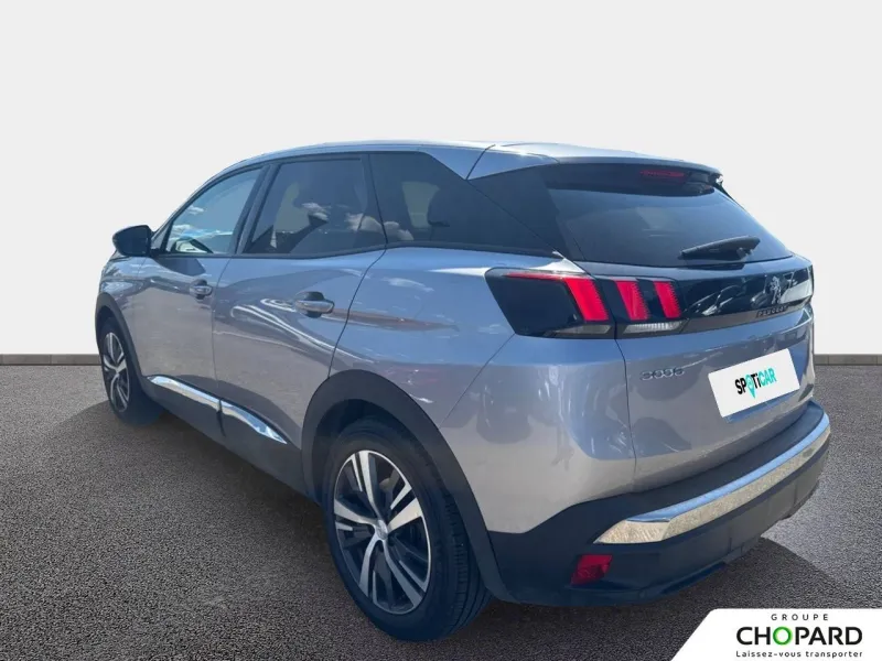 Image secondaire du véhicule 8