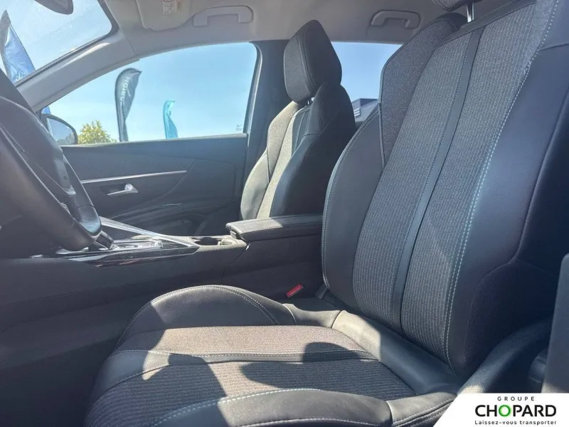 Image secondaire du véhicule 12