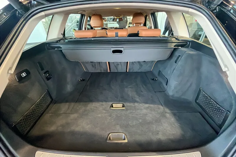 Image secondaire du véhicule 14