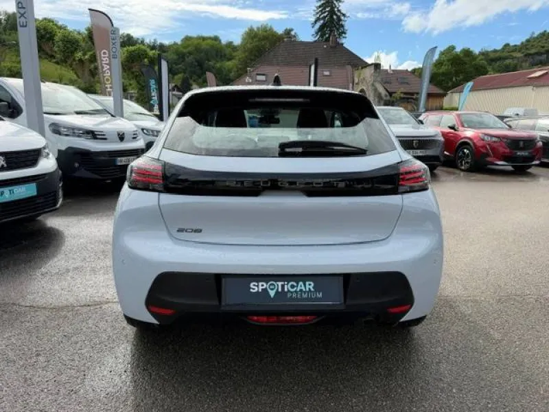 Image secondaire du véhicule 6