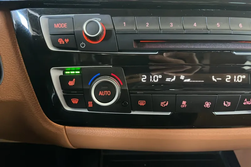 Image secondaire du véhicule 26