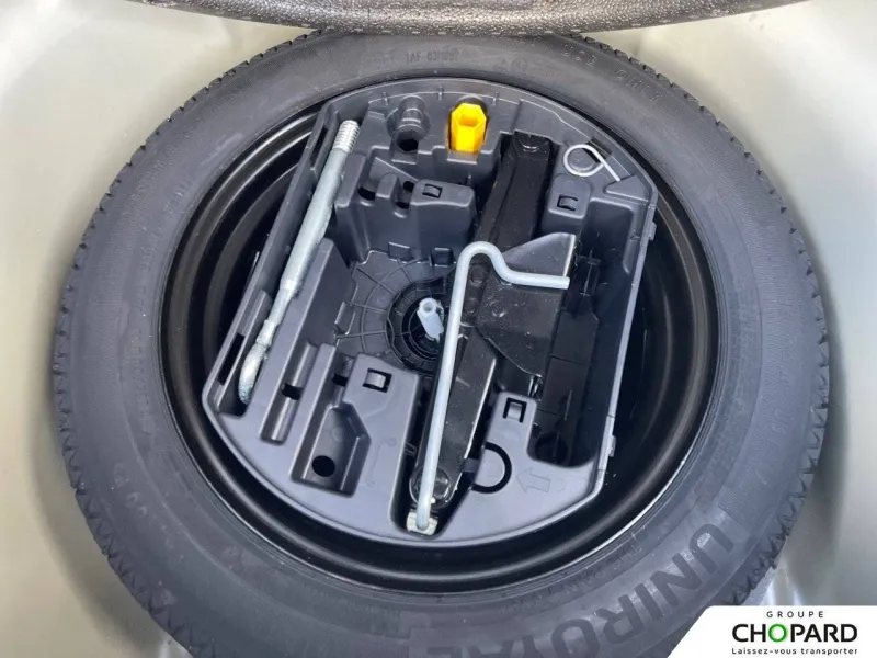 Image secondaire du véhicule 30