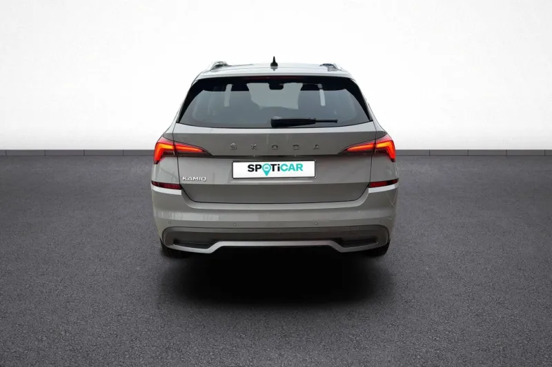 Image secondaire du véhicule 6