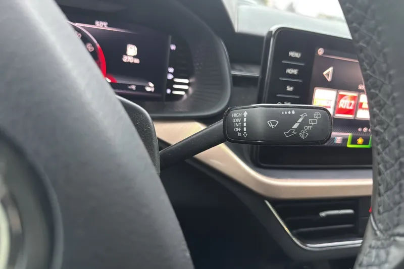 Image secondaire du véhicule 13