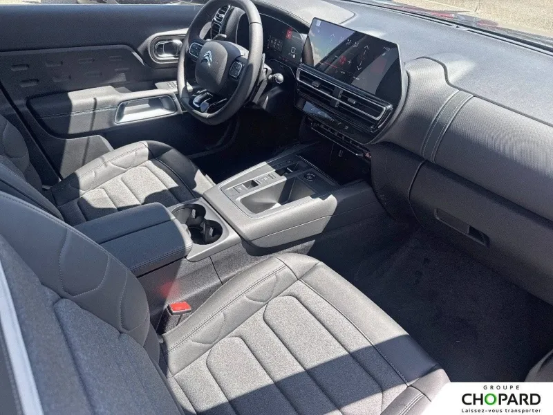 Image secondaire du véhicule 14