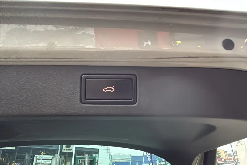 Image secondaire du véhicule 25