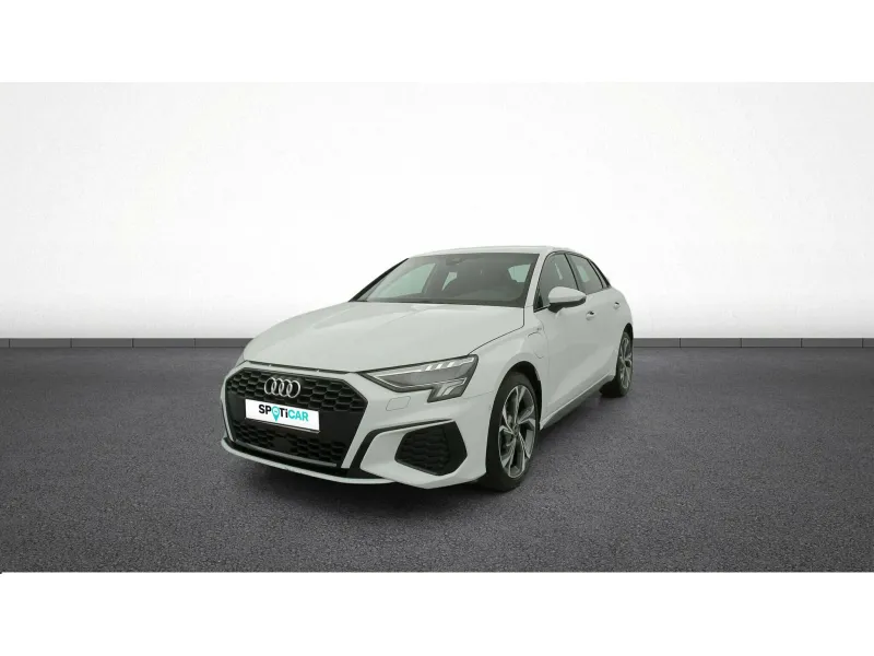 Audi-A3 SPORTBACK-A3 Sportback 40 TFSIe 204 S tronic 6 Audi-A3 SPORTBACK-d'occasion chez DS Salon Vienne