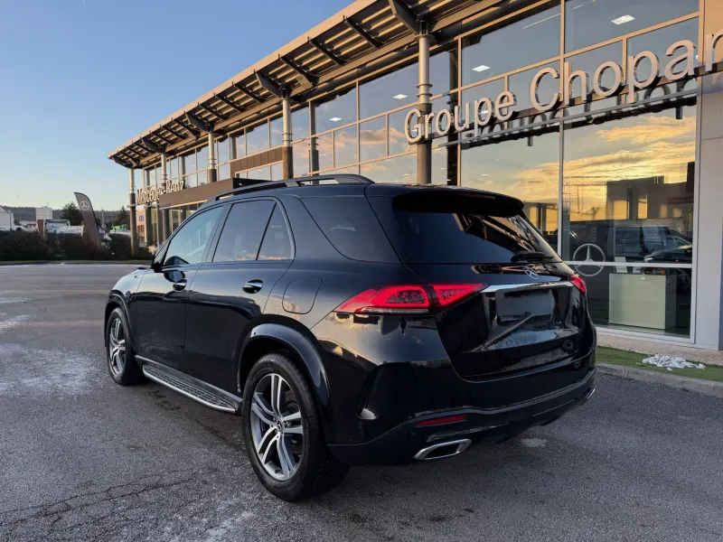 Image secondaire du véhicule 4