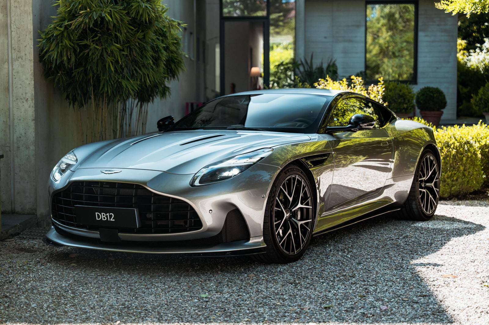 DB12 DB12 Coup&eacute; 680cv &mdash; 1
